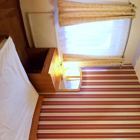Hotel Marco Plonsk Szkolna 115 Ngoại thất bức ảnh