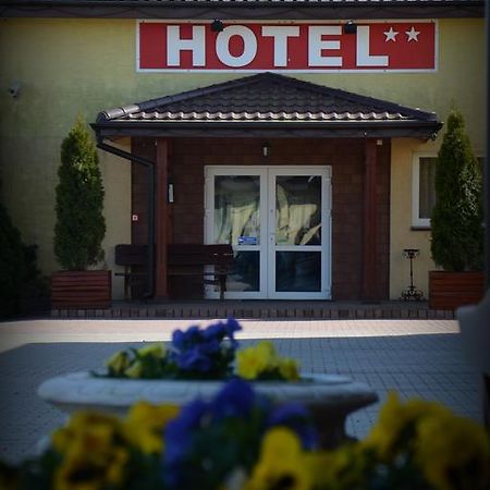 Hotel Marco Plonsk Szkolna 115 Ngoại thất bức ảnh
